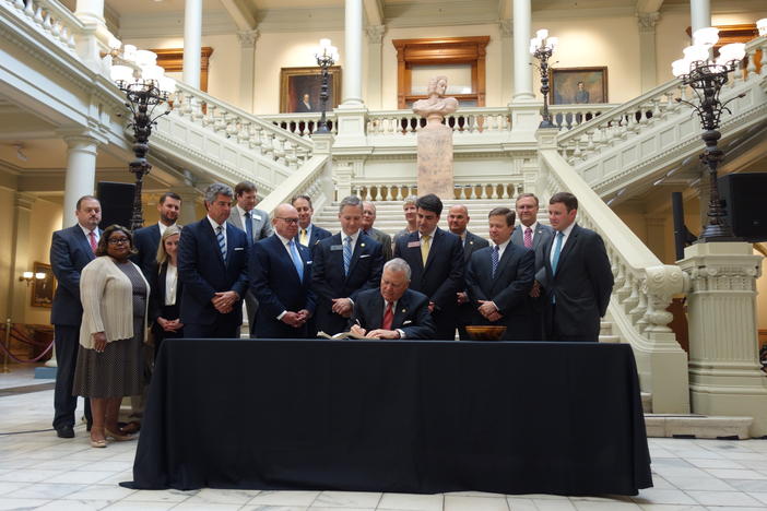 Governor Deal signs Senate Bill 367 into law.
