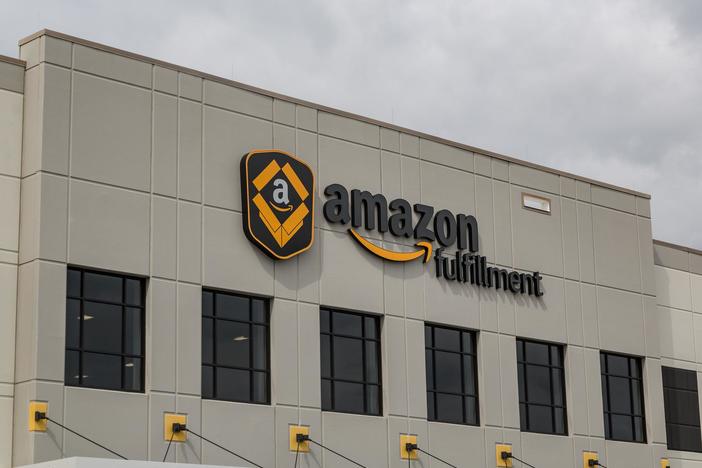 Online retailer Amazon is hiring 75,000 workers to handle increased demand from the coronavirus pandemic.