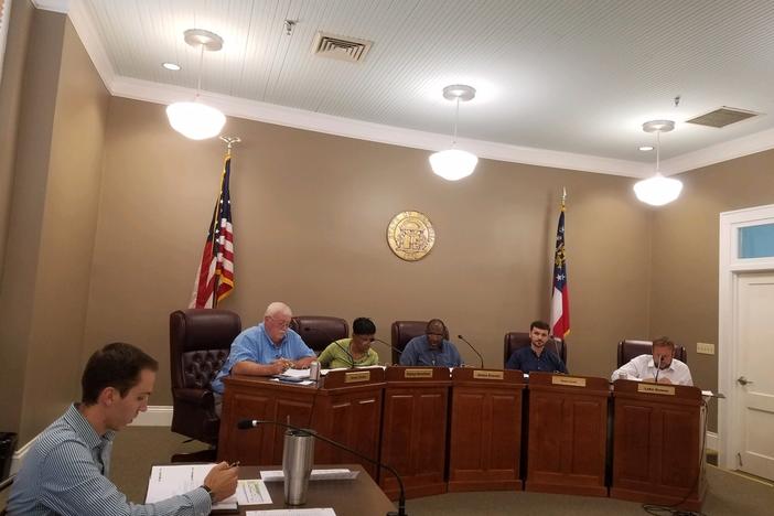 Charlton County Commission votes to support mining near the Okefenokee Wildlife Refuge