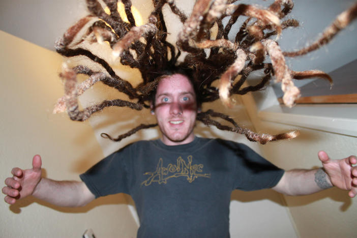 Are white dreads a form of cultural appropriation?