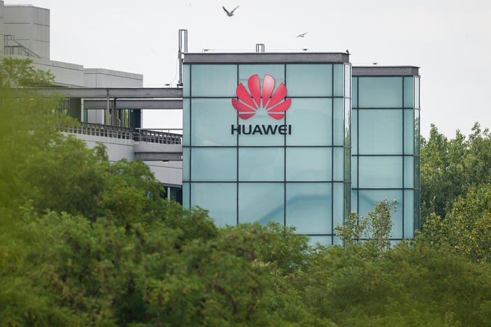The British government has announced that starting next year, telecommunications companies would be banned from buying Huawei equipment for the U.K.'s 5G network. Existing Huawei equipment will need to be removed by 2027.