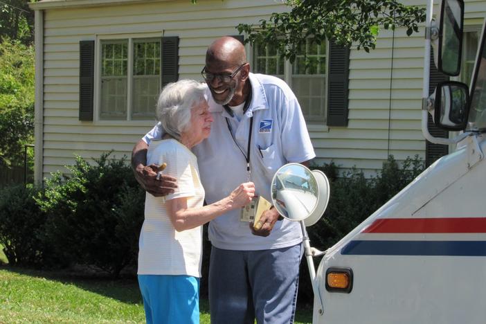 Beloved Mailman Floyd Martin was celebrated on his last day by customers on his route.