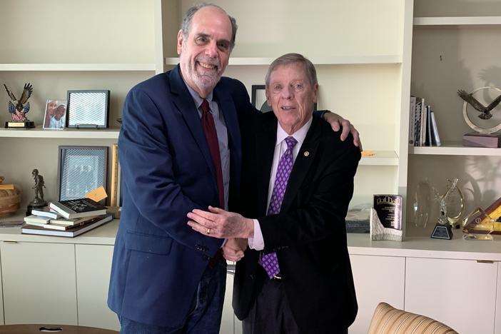 Bill Nigut with Sen. Johnny Isakson (R-Georgia)
