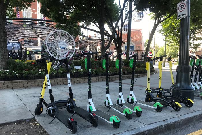 Atlanta has placed a temporary ban on accepting new dockless device permits.