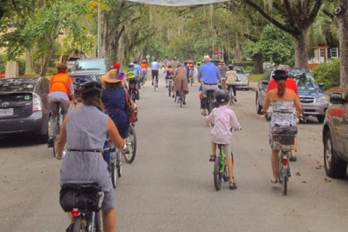 Cyclists in fancy summer garb will ride around Ardsley Park and Chatham Crescent during Saturday's Seersucker Ride