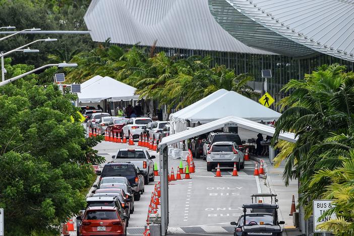 As the U.S. epicenter of the coronavirus shifts from the Northeast to the Sun Belt, Florida's total case count has officially surpassed that of New York.