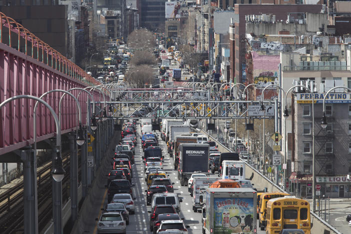 Traffic makes its way into Manhattan over the Williamsburg Bridge in March 2019. New checkpoints at New York City's major bridges, tunnels and other sites are meant to drive home the message that 14-day quarantine rules are mandatory for people returning from states considered coronavirus hot spots.