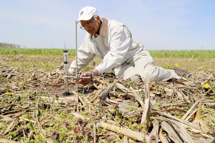 Rattan Lal, an Indian-born scientist, has devoted his career to finding ways to capture carbon from the air and store it in soil.