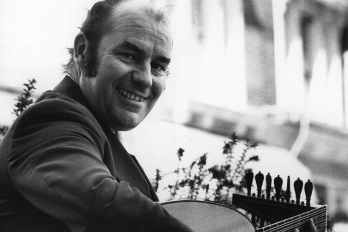 English guitarist and lutenist Julian Bream.