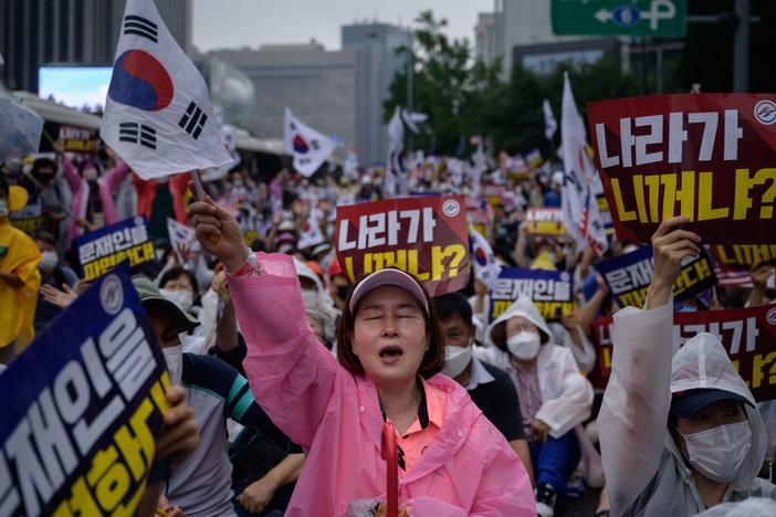 Members of conservative right-wing and Christian groups take part in an anti-government rally in Seoul on Aug. 15.