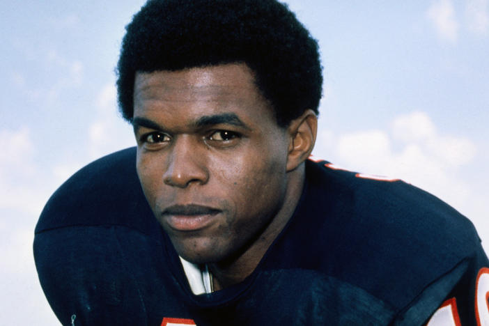 Gale Sayers, who held or shared 12 NFL records when he retired, has died at age 77. He famously dedicated an award to his friend and teammate Brian Piccolo.