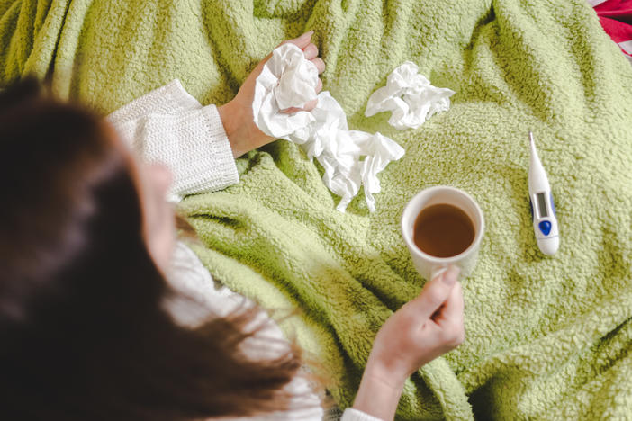 Is that sneezing or coughing fit a sign of allergies, a cold, the flu or COVID-19? If you also have a fever — a temperature above 100.4 degrees Fahrenheit or higher — those symptoms probably signal infection and not just allergies acting up. (Wait 30 minutes after eating or drinking to get an accurate measurement.)