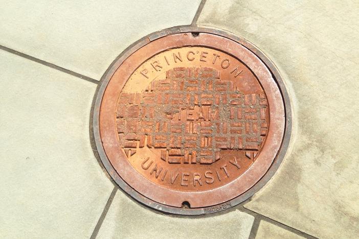 Princeton University will pay $925,000 in back pay and at least $250,000 in future wages as part of an agreement announced by the U.S. Department of Labor.