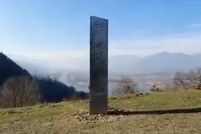 A metal monolith was reported to have appeared on a scenic location in northern Romania on Nov. 27. Local newspaper Ziar Piatra Neamt reported the finding on a hill near the archaeological site of an old fortress overlooking the Bâtca Doamnei lake.