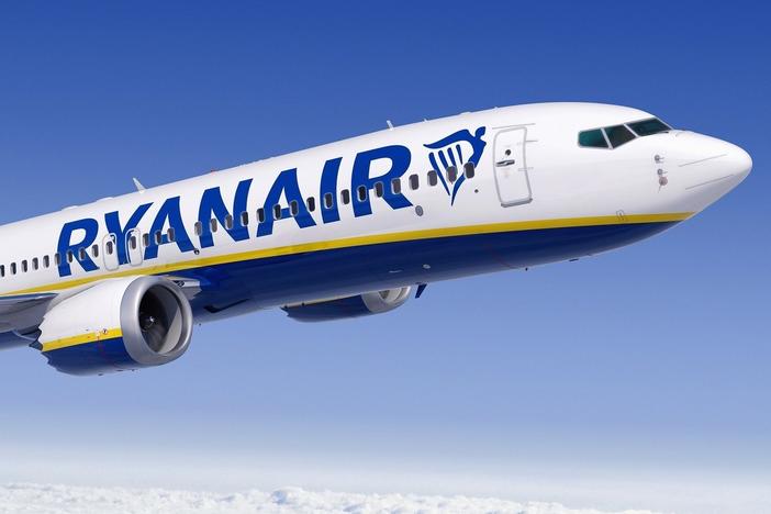 European airline Ryanair is ordering 75 Boeing 737 Max airplanes, the two companies announced Thursday.