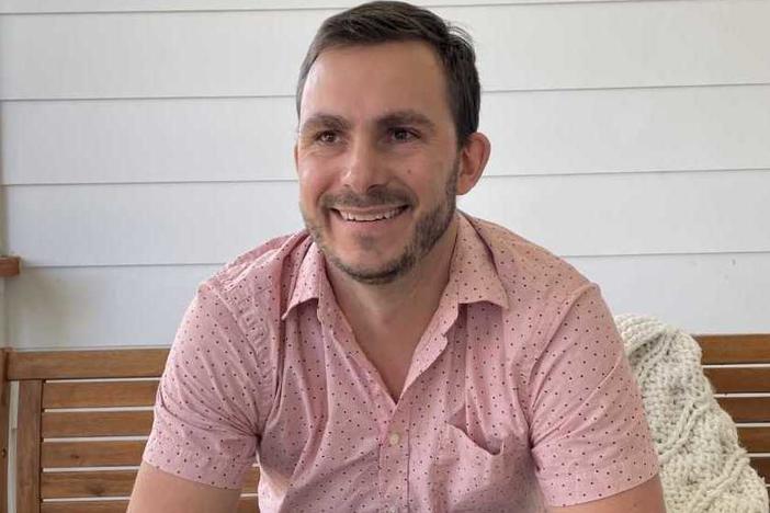 Austin, Texas-based Airbnb host Tom Krones pushed off the decision to buy stock in Airbnb until it was too late. He joins scores of other hosts who are now regretting a decision that could have made them thousands of dollars richer.