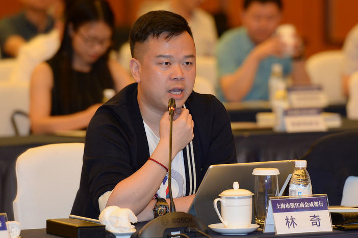 Lin Qi, the chairman and CEO of Yoozoo Games, died on Christmas Day following a weeklong illness that may have stemmed from a poisoned cup of tea.