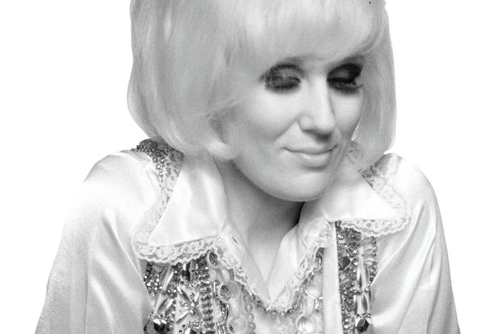 A new Dusty Springfield anthology collects singles from her time with Atlantic Records.