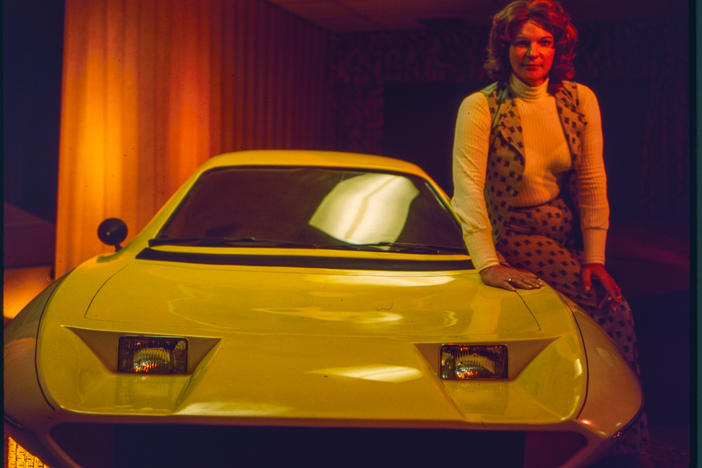 <em>The Lady and the Dale</em> tells the true story of Elizabeth Carmichael, an automobile executive who introduced a bold new three-wheel car in the 1970s.
