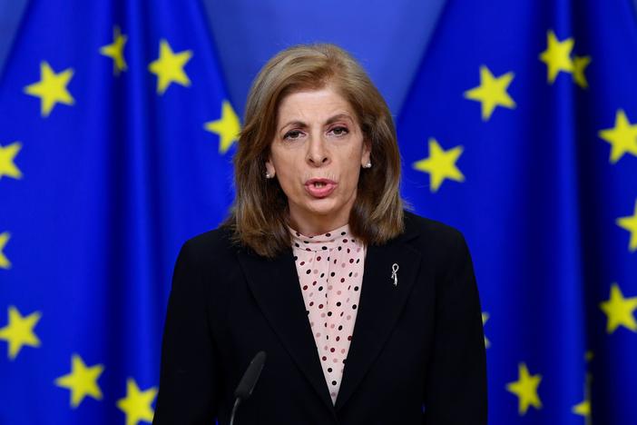 Stella Kyriakides, European commissioner for health and food safety, said that in the future all companies producing COVID-19 vaccines in the EU "will have to provide early notification whenever they want to export vaccines to third countries."