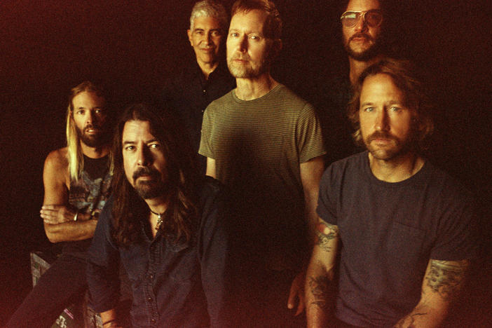 The Foo Fighters celebrate their 25th anniversary with a cheery, upbeat sound on their 10th record entitled <em>Medicine at Midnight</em>.