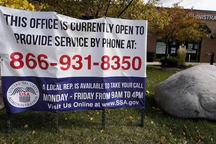 A sign outside a U.S. Social Security Administration office in Mount Prospect, Ill., in October last year. Closed SSA offices across the country are being blamed for a 30 percent drop in applications for an aid program for the most vulnerable.