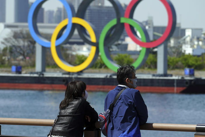 Hiroshi Sasaki resigned as the director of the opening and closing Olympic ceremonies after it was revealed that he had suggested that a female comedian should appear as an "Olympig."