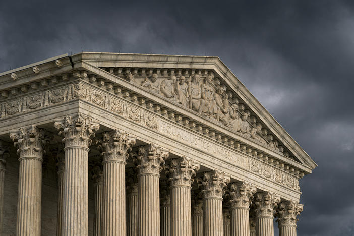 The Supreme Court has agreed to hear an appeal to expand gun rights in the United States in a New York case over the right to carry a firearm in public for self-defense.