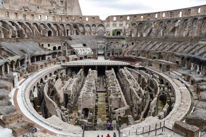 Italian officials have announced a project to build and install a high-tech, retractable floor inside the ancient Roman Colosseum by 2023, some two centuries after archaeologists removed the arena's stage.
