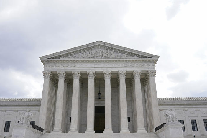 Supreme Court justices sounded skeptical Tuesday about overturning a law that left some crack cocaine sentences in place.