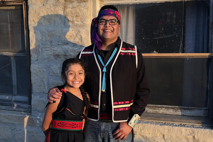 Artist Duane Koyawena learned he was going to be a father while in rehab. He says he's stayed sober for the sake of his daughter, Peyton.