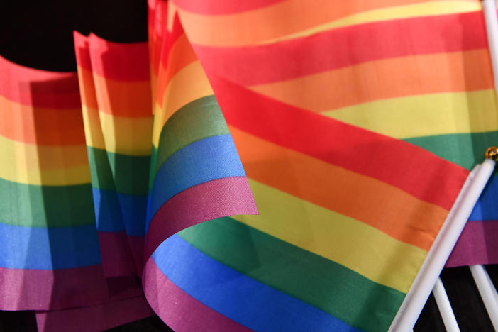 An East Texas bakery initially faced backlash over its Pride Month-themed cookies, but is now selling out of its goods and gaining fans across the country. It's also receiving donations and passing them along to local charities.