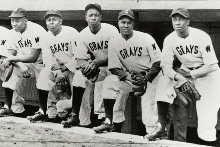 The Washington Homestead Grays, seen here around 1946, split their home games between Pittsburgh and Washington, D.C. The team won the Negro World Series in 1948, the championship's final year.