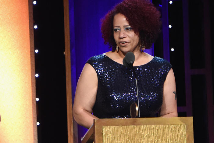 Journalist Nikole Hannah-Jones accepts a Peabody Award in May 2016.