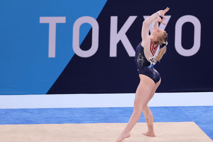 U.S. Gymnast Jade Carey Takes Gold In The Olympic Floor ...