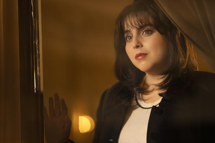 Beanie Feldstein plays Monica Lewinsky in <em>Impeachment: American Crime Story. </em>Lewinsky served as a producer on the show.