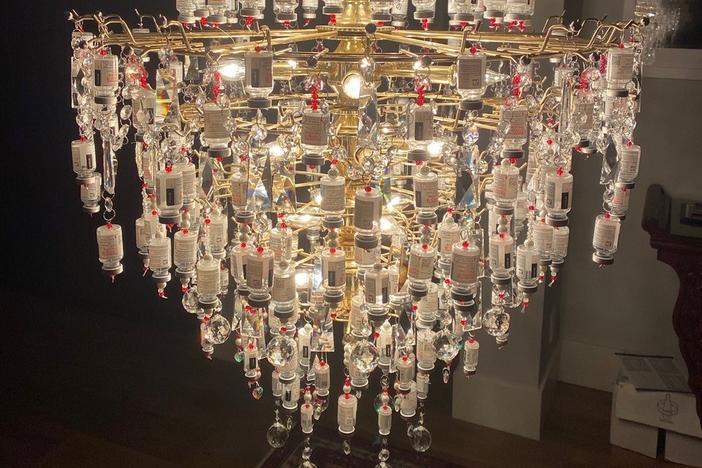 A Nurse Is Bringing Light To A Dark Time With A Chandelier Made Up Of Vaccine Vials Georgia Public Broadcasting