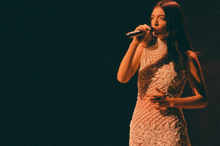 Lorde performs at a late show on August 23, 2021.