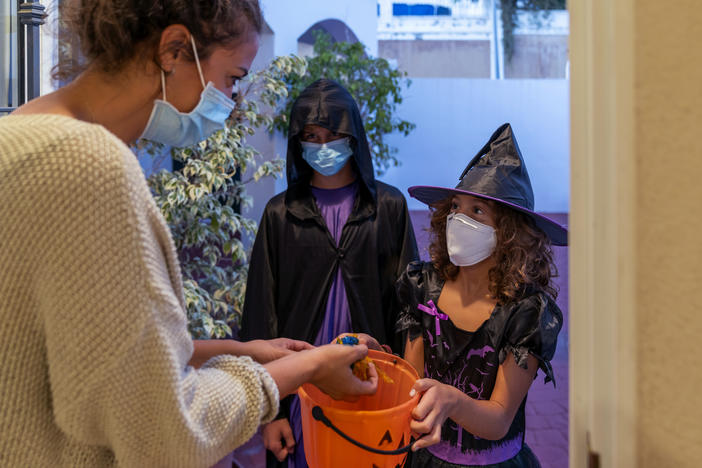 Dr. Anthony Fauci said this weekend that children can go trick-or-treating safely this year.