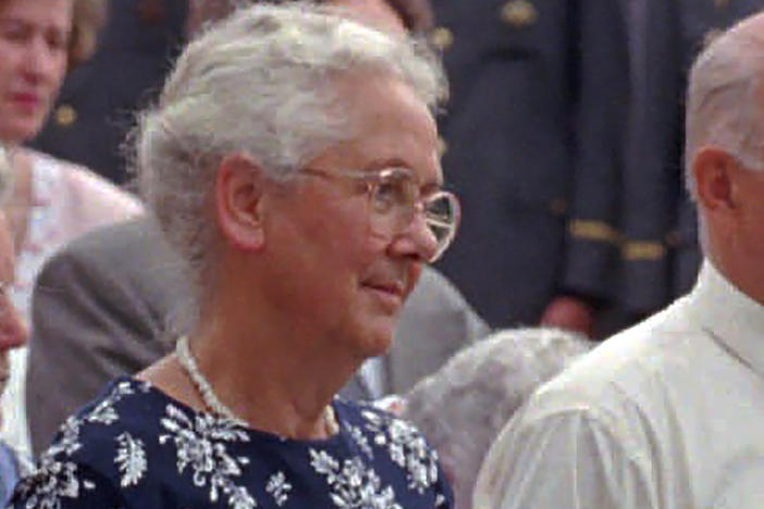 In this July 13, 1997 file photo Lorli von Trapp Campbell attends a mass honoring her father, in Stowe, Vt. A funeral home confirmed Lorli von Trapp Campbell died Sunday, Oct. 17, 2021, in Northfield, Vt.