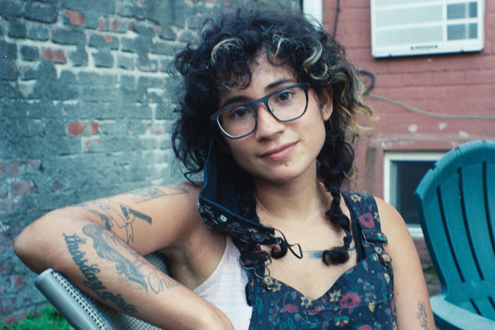 Melissa Lozada-Oliva reimagines pop star Selena's legacy in <em>Dreaming of You</em>.