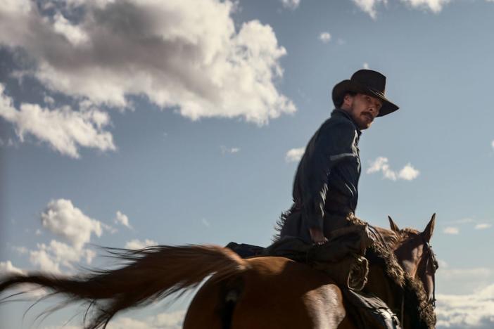 Benedict Cumberbatch is the picture of rugged American masculinity in <em>The Power of the Dog. </em>