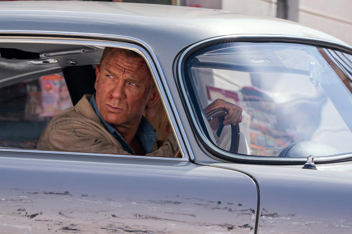 James Bond (Daniel Craig) and Dr. Madeleine Swann (Léa Seydoux) drive through Matera, Italy in No Time To Die. A scientific review of Bond's decades of international adventures concludes that the famous secret agent has consistently neglected critical travel health precautions.