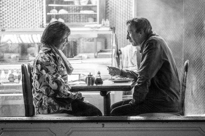 Olivia Colman and David Thewlis play Susan and Christopher Edwards in HBO's limited series Landscapers.