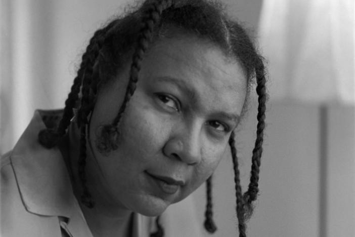 Author and cultural critic bell hooks poses for a portrait on Dec. 16, 1996, in New York City.