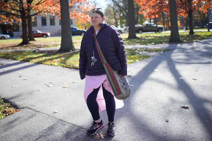 Jamie Beck, who has a mild intellectual and developmental disability, was placed in a guardianship at the age of 19, after her parents died. She remained in the guardianship for eight years, before transitioning to to a supported decision-making arrangement.