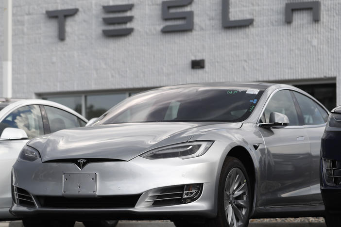 Tesla reported 475,318 vehicles — 356,309 Model 3 and 119,009 Model S — are subject to the recalls, according to documents filed with the National Highway Traffic Safety Administration.