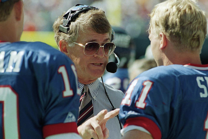 Dan Reeves, former coach of the New York Giants, Denver Broncos and Atlanta Falcons died at 77 Saturday. With a career spanning 39 years, he was one of the most successful coaches in NFL history.