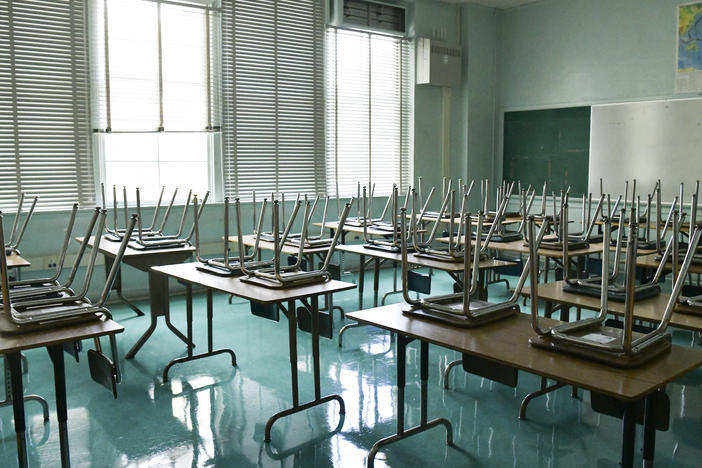 A Hollywood, Calif., classroom sits empty in August 2020. At least 3,229 schools around the U.S. announced they were canceling in-person learning as of Monday evening.