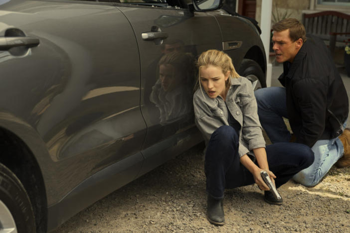 Willa Fitzgerald and Alan Ritchson are on the hunt for justice in <em>Reacher</em>.